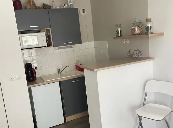 Le Voilier. Honfleur T2 Dans Avec Piscine Apartament Équemauville