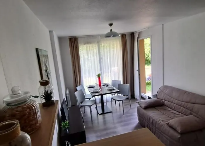 Apartament Le Voilier. Honfleur T2 Dans Avec Piscine *